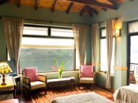 Fishermen'S Lodge - A Lake Facing Hotel Near Nainital Бхимтал Экстерьер фото